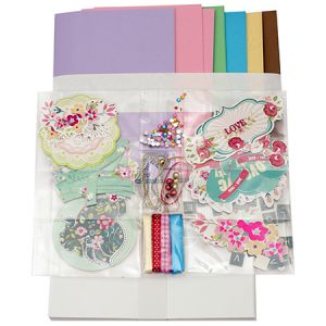 Комплект със заготовки за изработката на 12 броя картички и декорация 11.5 x 17 см. - Любов