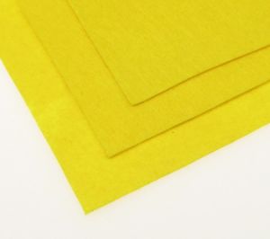 Филц лист - дебелина 1 мм., размер 20x30 см. цвят жълт -1 брой