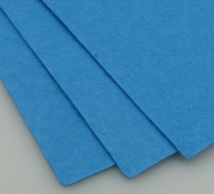 Филц лист - дебелина 1 мм., размер 20x30 см. цвят син светло -1 брой