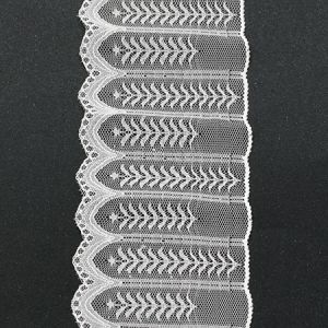 лента дантела 95 мм бяла - 1 метра