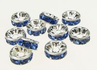 шайба метал със сини кристали 8x3.5 мм дупка 1.5 мм (качество А) цвят бял -10 броя